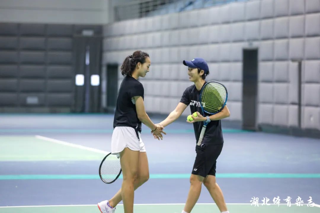 的总收入 的总收入