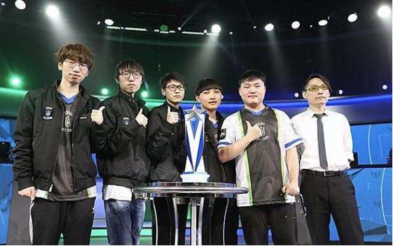 尤其是国王 尤其是国王